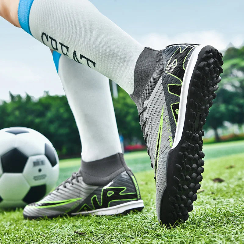 Original nouveaux hommes chaussures de Football chaussures de Football professionnel crampons de société chaussures de Football rapide en salle bottes de Football d'entraînement